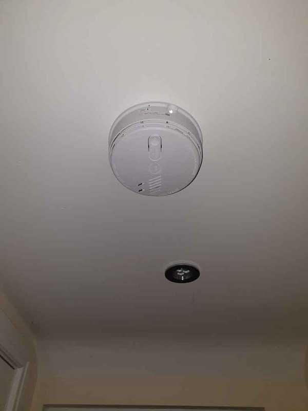 Aico smoke detector and radio base installed in Leicester