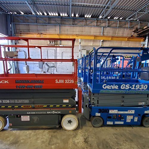 Skyjack and Genie Forklift— Tucson, AZ — Modern Lift Inc. Skyjack and Genie Forklift— Tucson, AZ — Modern Lift Inc.