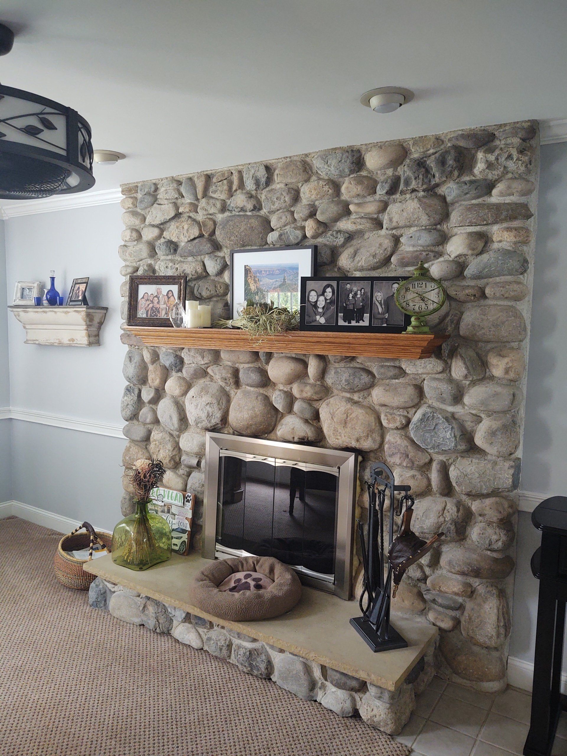 river rock fireplace (2)