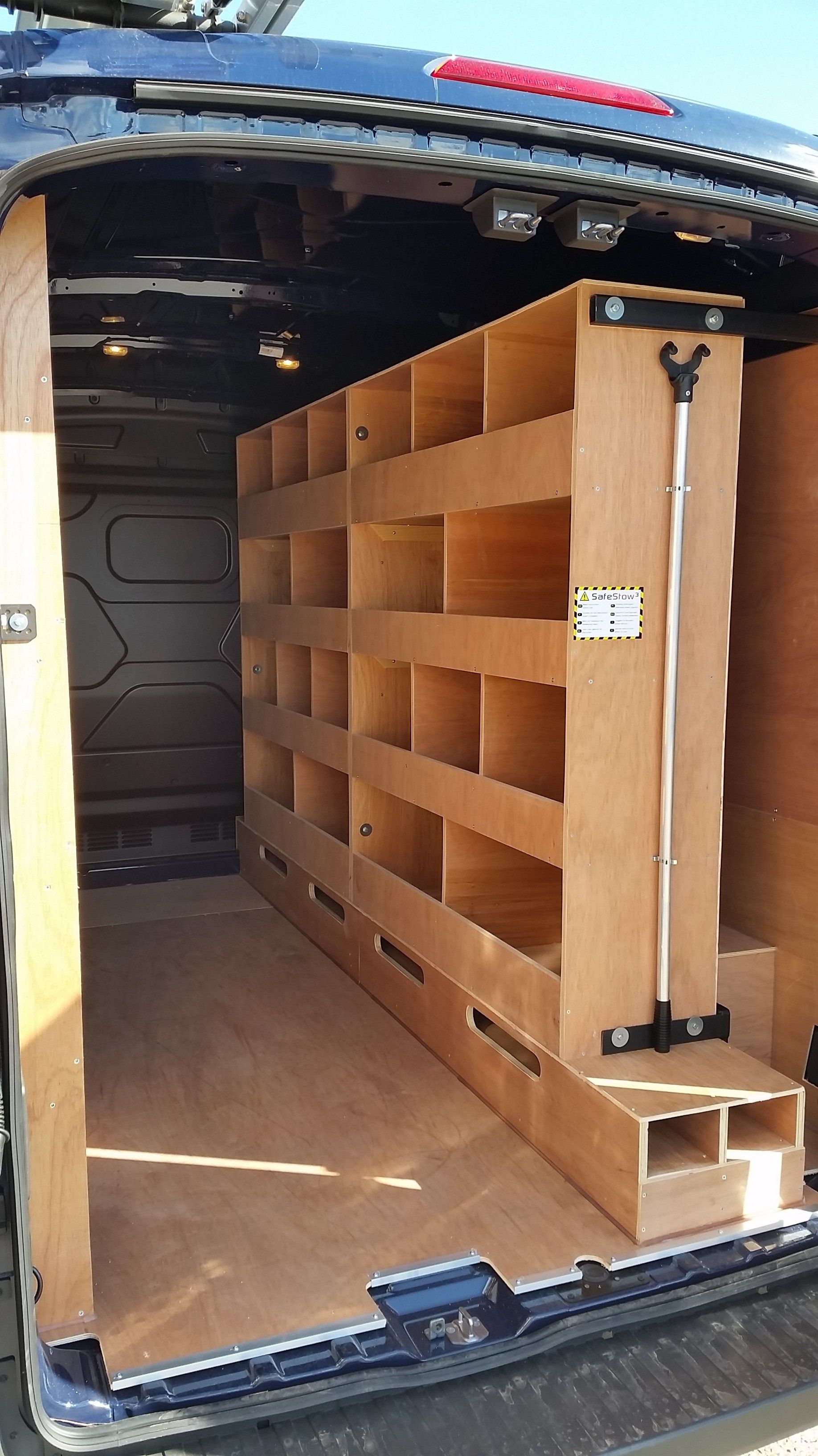 Vehicle racking 10