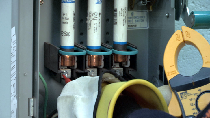 Investigating an Fuses