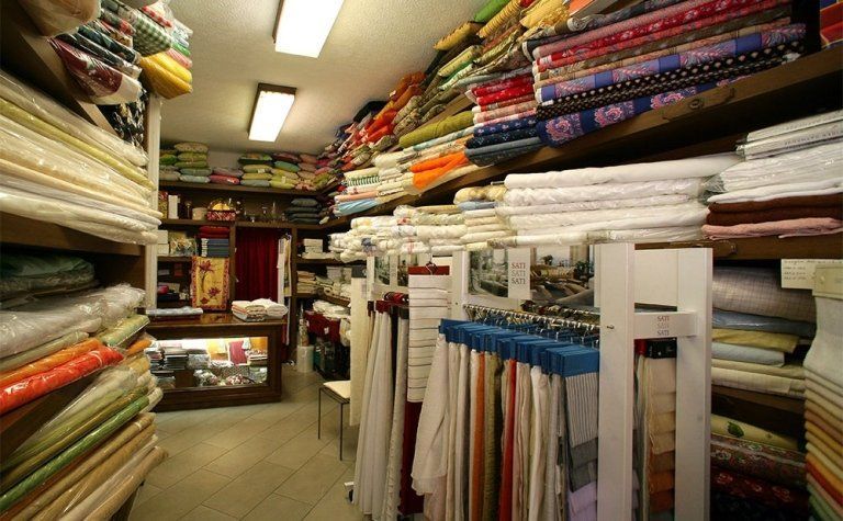 Esposizione di tessuti per interni