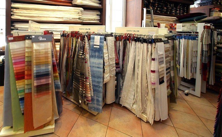 Cataloghi tessuti per tendaggi