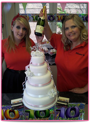 Dizzy's Celebration Cakes owners celebrating 10 year anniversary