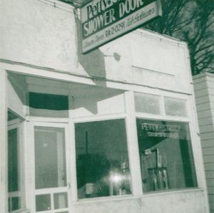 Shower — Front Store in Olathe, KD Shower — Front Store in Olathe, KD