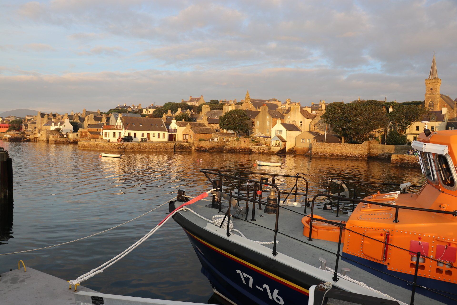 self orkney gallery