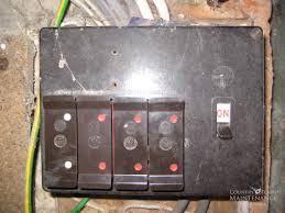 Old Rewirable Fuseboard No Rcd