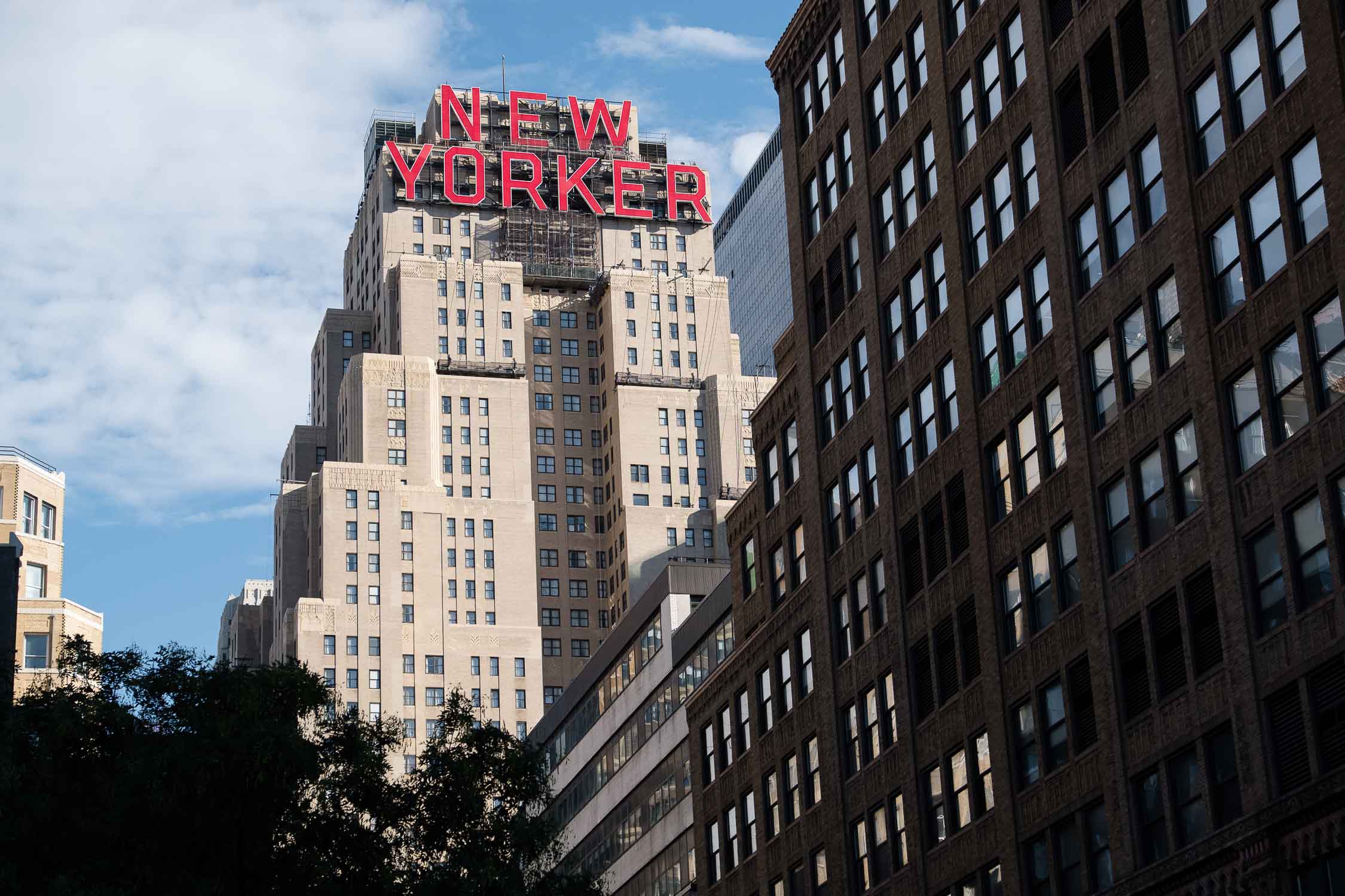 445 West 35th New Yorker Hotel