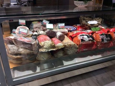 salumi e affettato fresco