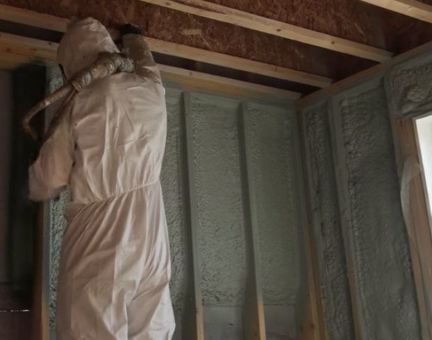 commercial spray foam insulation Eugene, Or