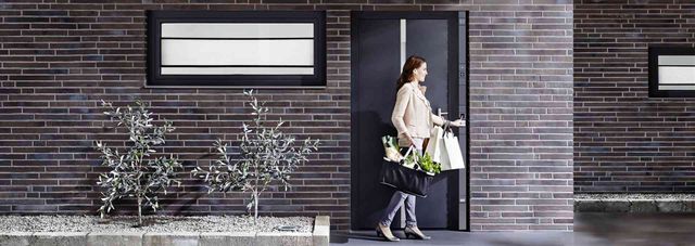 DOOR+CONTROL+SYSTEM