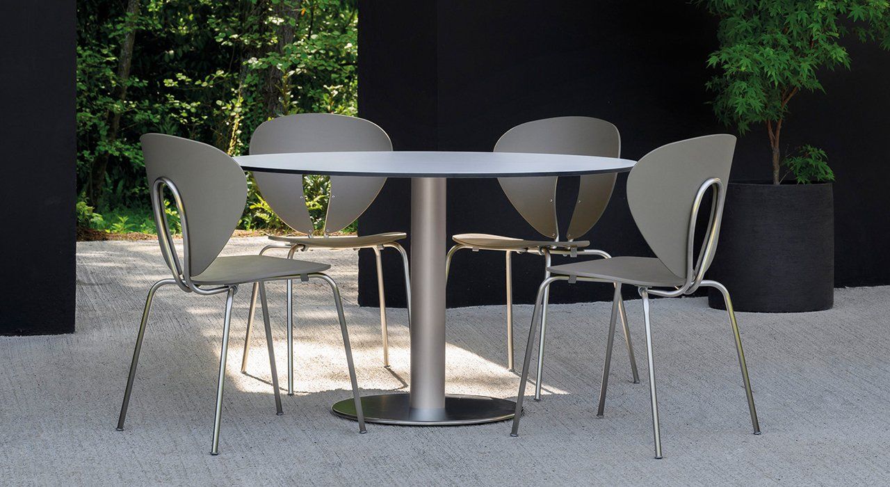 Stua seating and tables