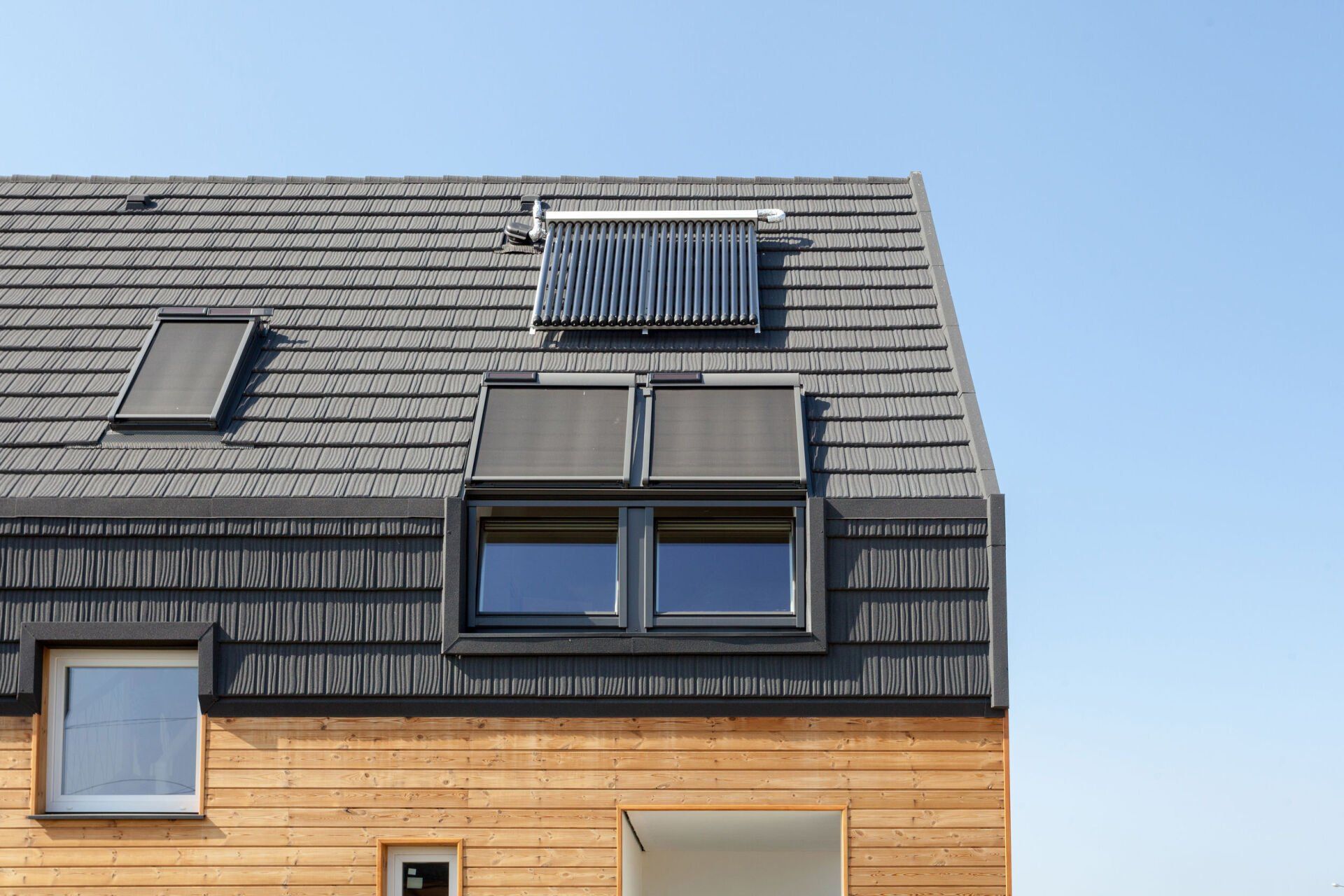 Energy efficient window