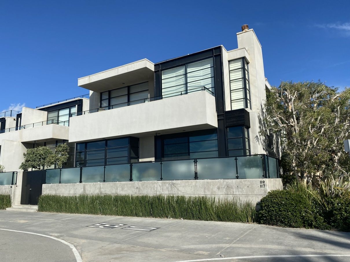 Boardwalk Condo in Venice