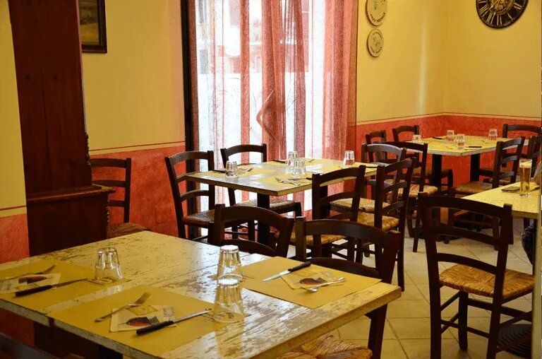 Tavoli pizzeria
