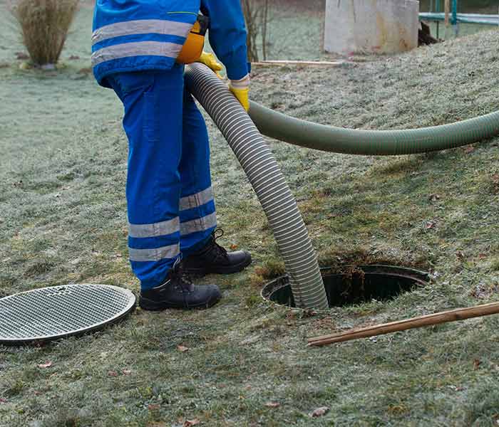 Commercial — Installing Septic Tank with Excavator in St Canon City,  CO