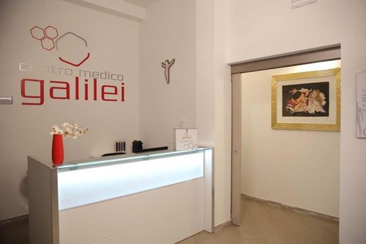 la reception del Centro medico Galilei