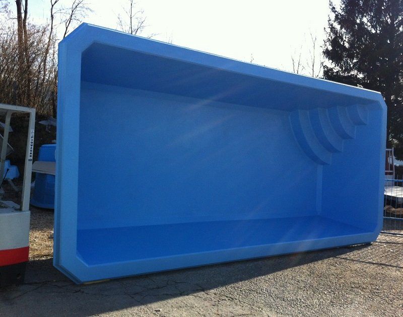 piscina monoblocco da installare
