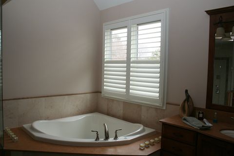 bnathroom shutter