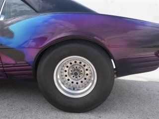 riparazione di auto d'epoca
