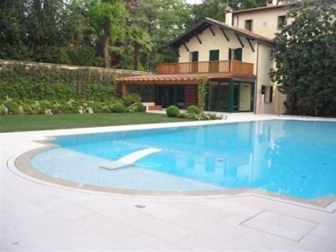 piscina esterna