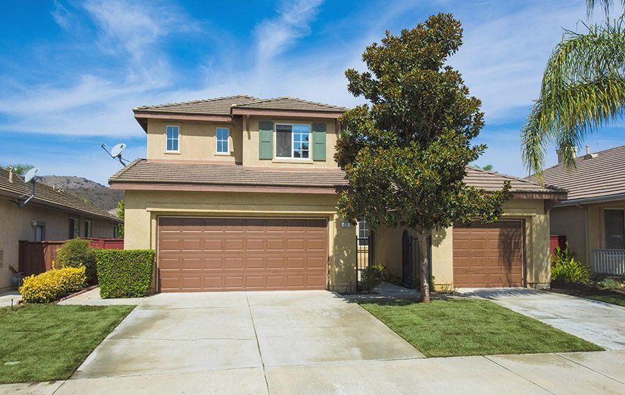516 Peach Way