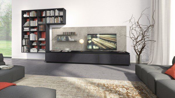 salotto moderno con piano per tv