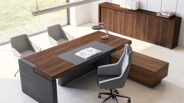scrivania moderna in legno e grigio