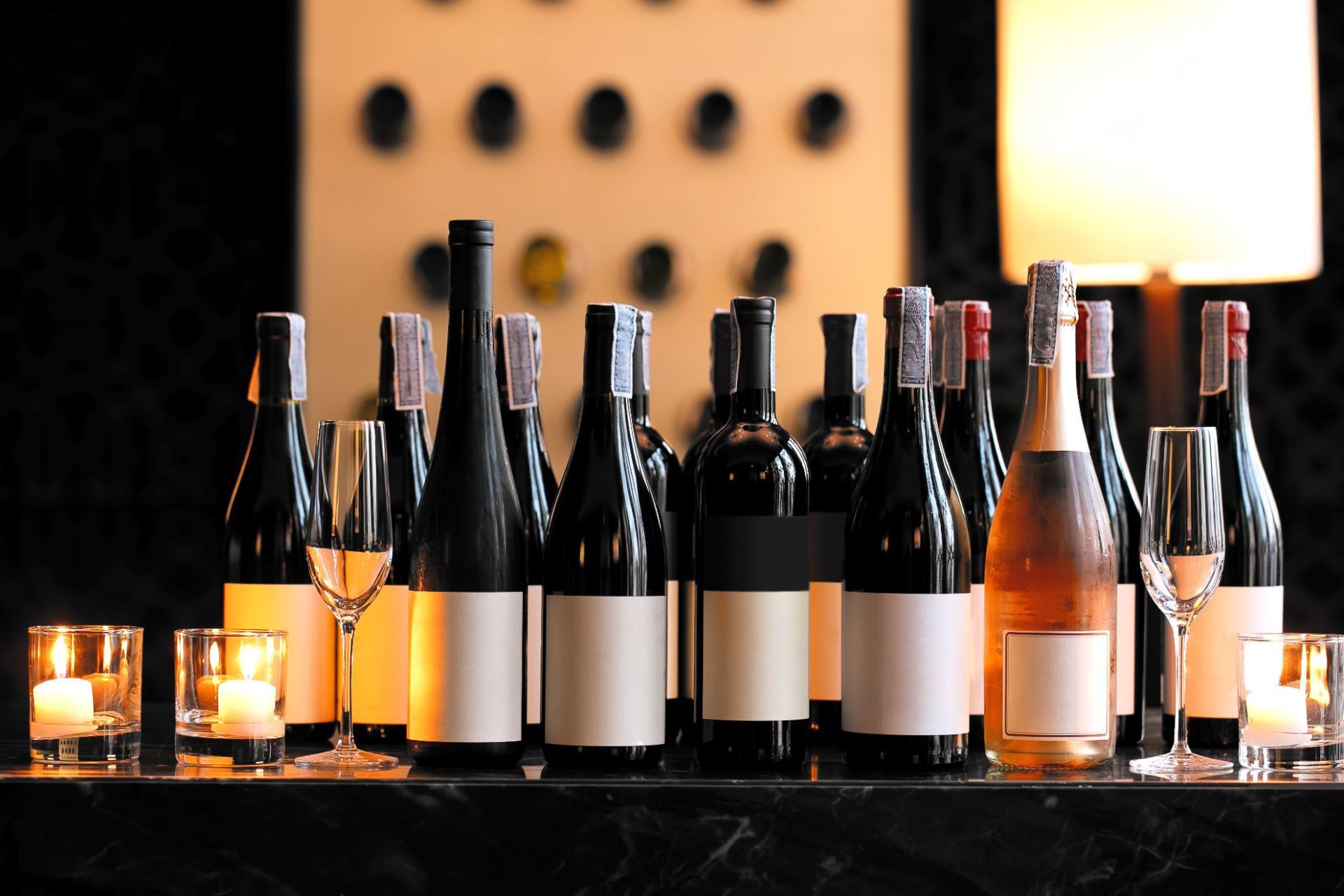 Vino rosso e bianco delle migliori marche