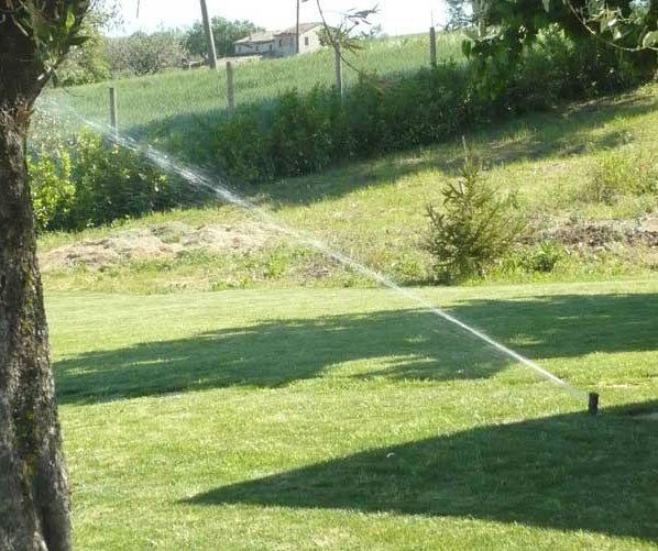 impianto di irrigazione per prato