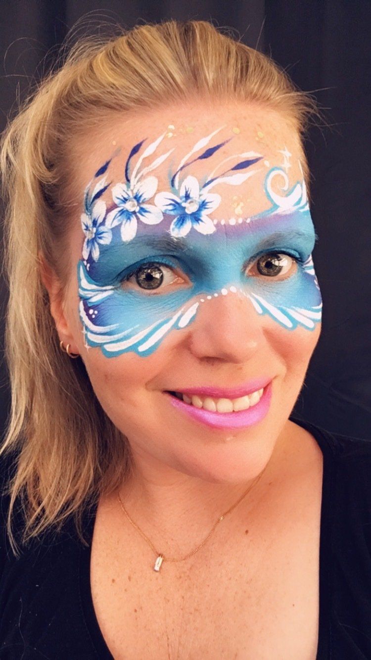 Kindervermaak schminken door Vanja Glitter & Schmink voor feest en evenement in Emmen, Assen, Groningen, Hoogeveen, Drenthe en Groningen
