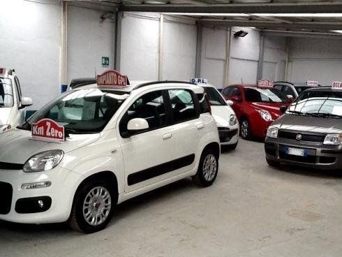concessionaria di auto km 0