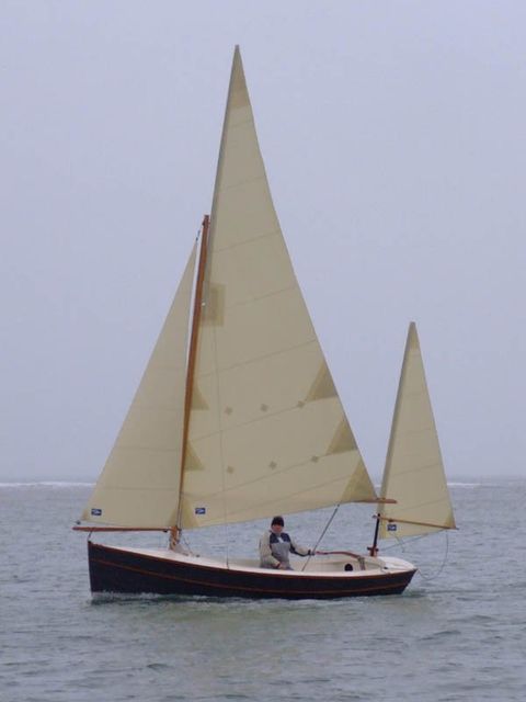 We offer reliable boat cover repairs