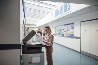 stampante in una scuola
