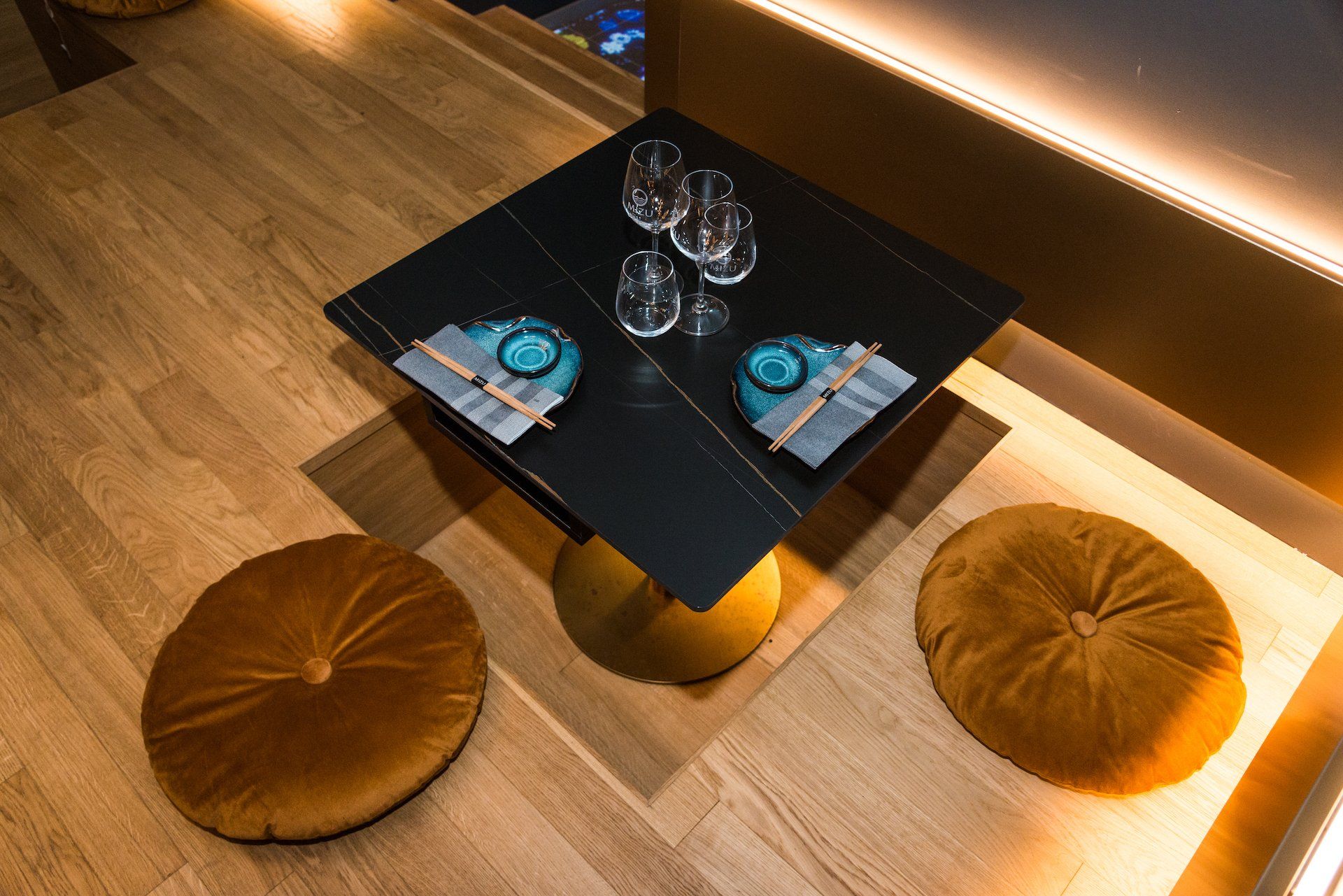 Interni del locale Mizu Sushi a Roma