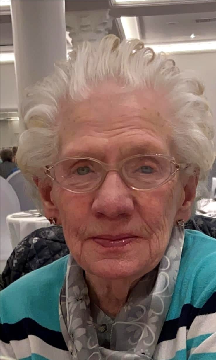 Photograph of Anne Kelly