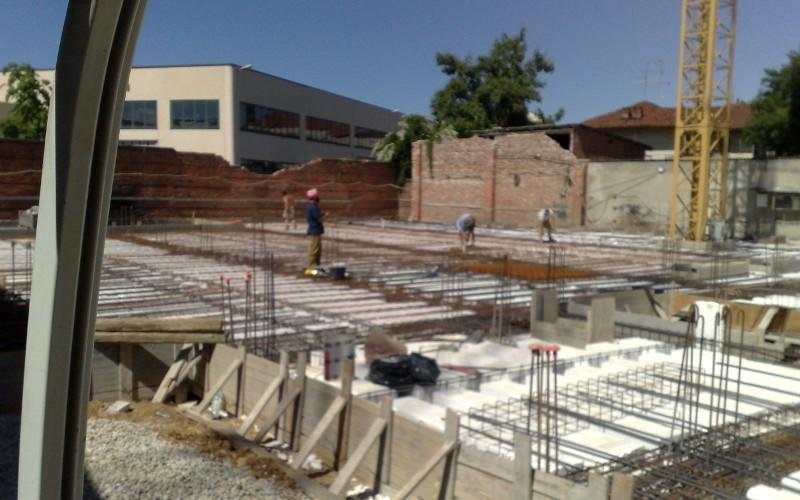 cantiere costruzioni commerciali