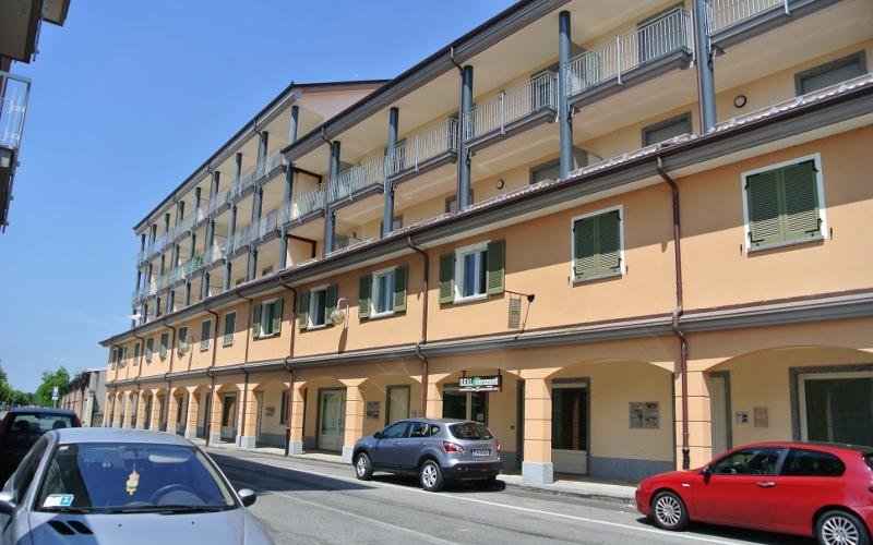 Trilocale Bra