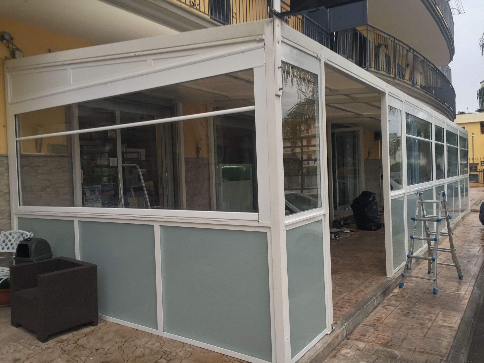 veranda