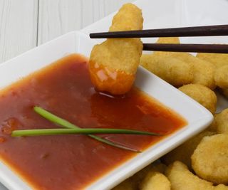 Crispy Chicken And Sweet and Sour Dip — Lebanon, TN — Peking Chinese Restaurant Crispy Chicken And Sweet and Sour Dip — Lebanon, TN — Peking Chinese Restaurant