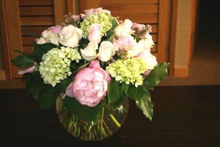 Bouquet — Special Ocassions in Snowmass Village, CO Bouquet — Special Ocassions in Snowmass Village, CO