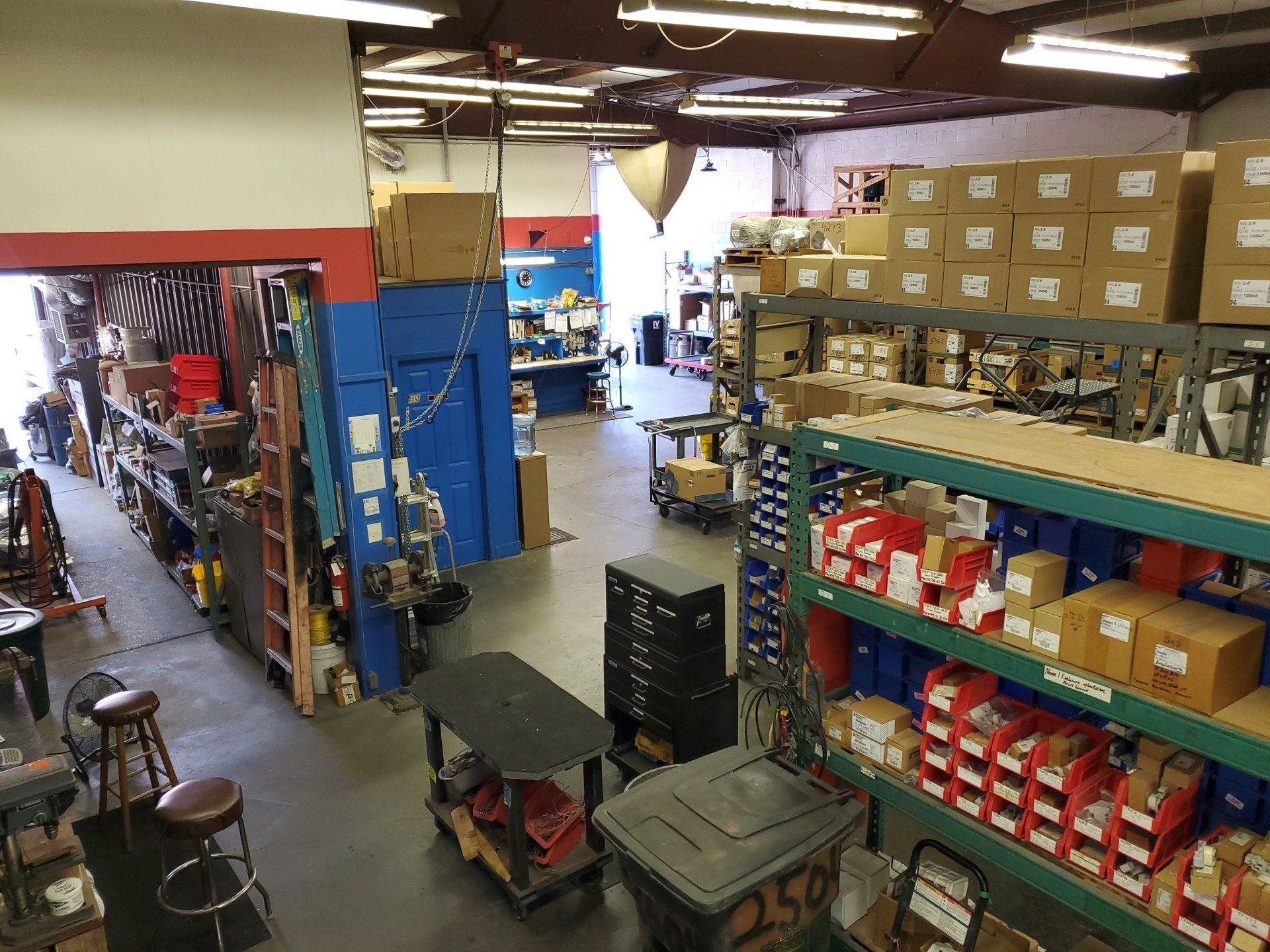 Technician Repairing HVAC Unit | Kenner, LA | Motors and Controls, Inc Technician Repairing HVAC Unit | Kenner, LA | Motors and Controls, Inc