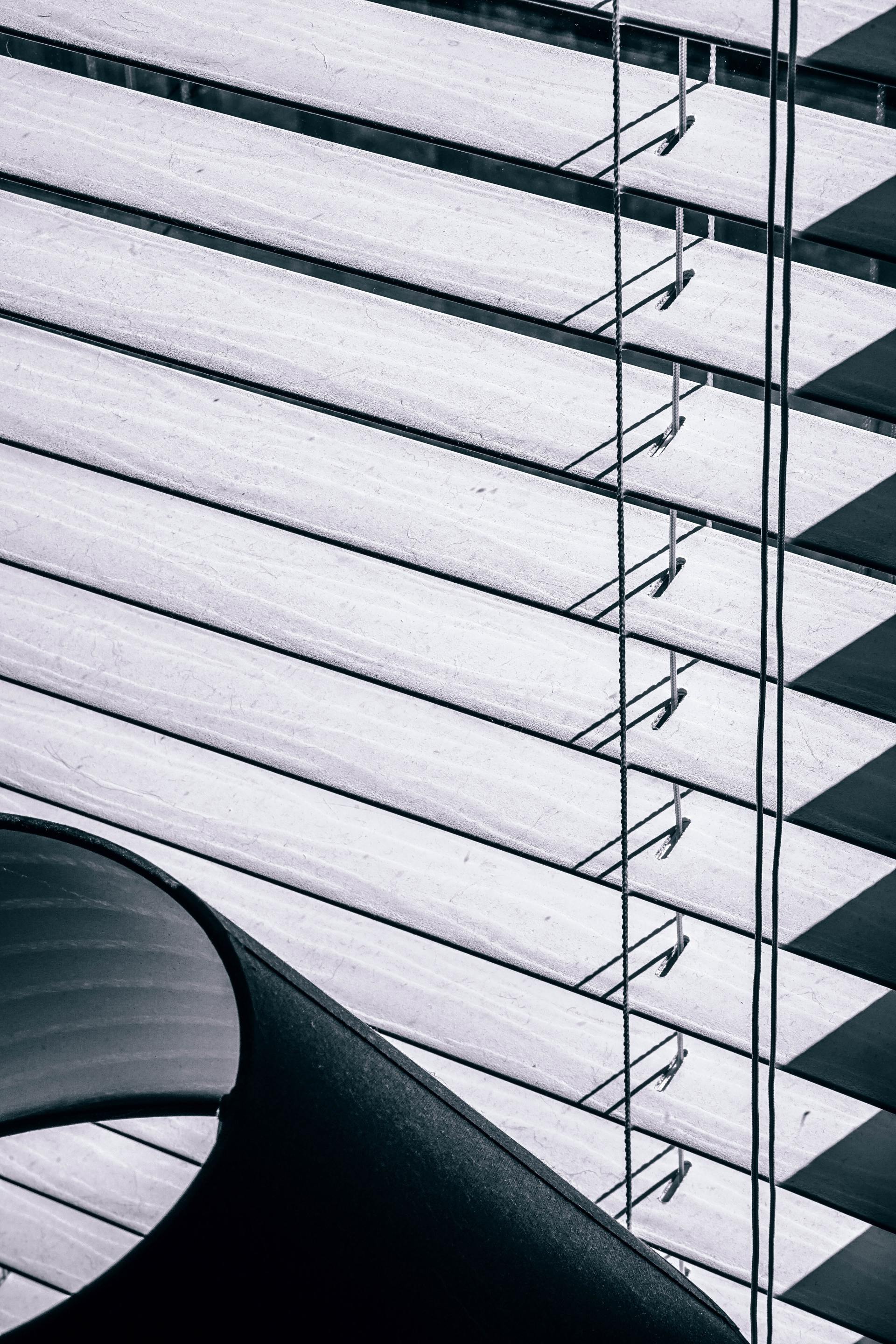close up blinds