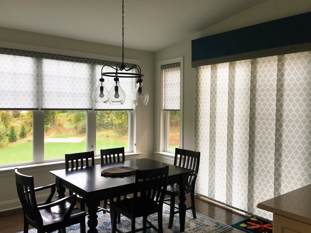Solar, light filtering & room darkening roller shades and honeycomb (cellular) shades are lightweight and when raised take up minimum space.