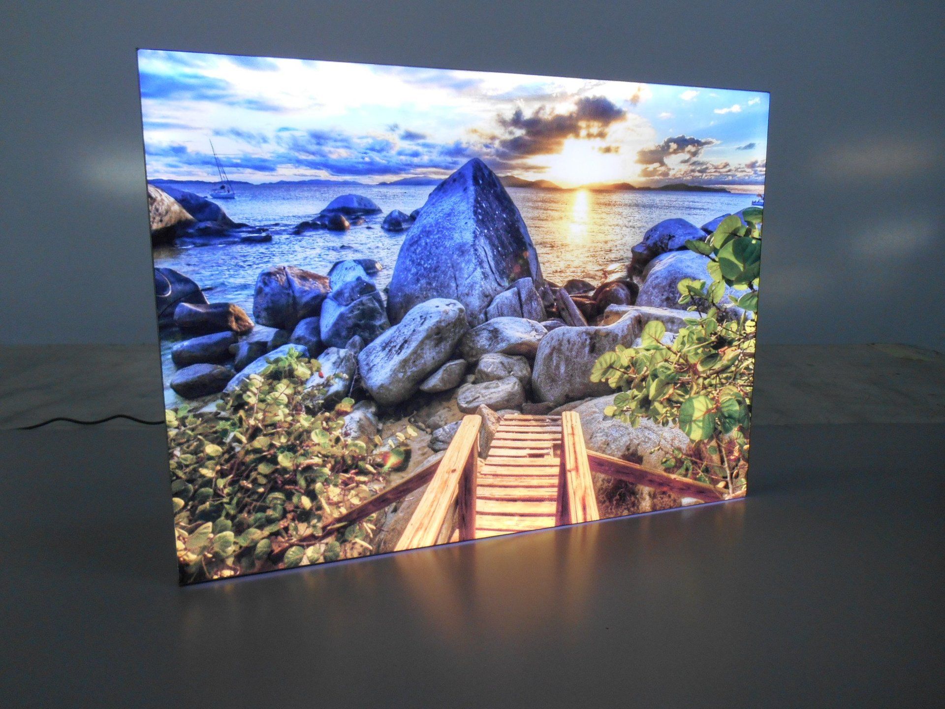 quadro luminoso di paesaggio di mare