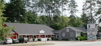 Full Service Training Center — Dog Training Center Location in Amherst, NH Full Service Training Center — Dog Training Center Location in Amherst, NH