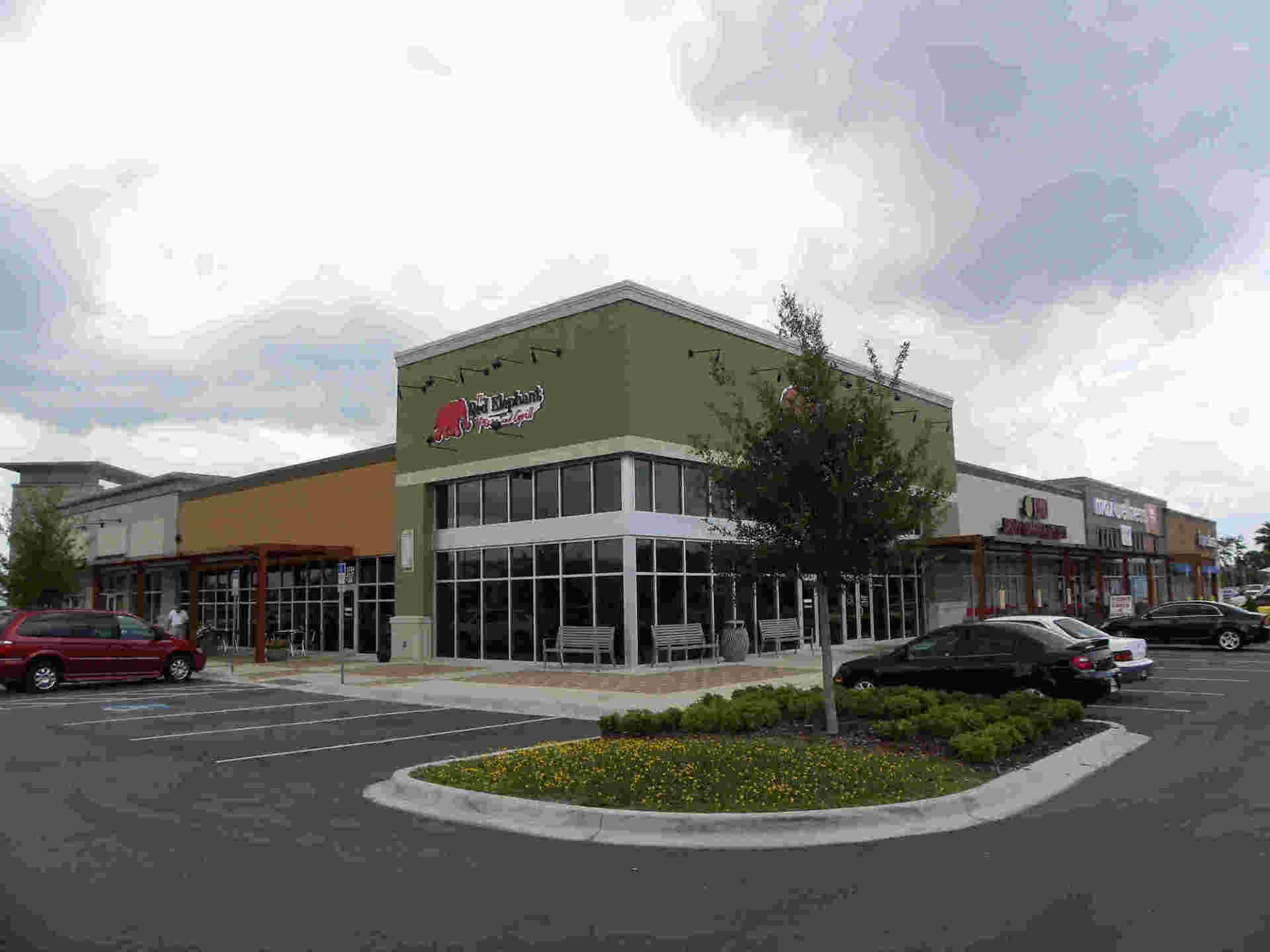 White and Green Building — Closers in Brandon, FL