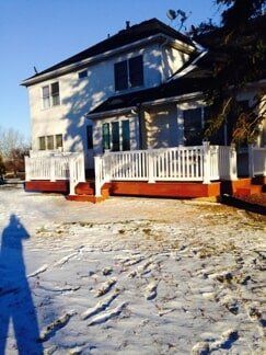 Side View Of Beach House - Decking Services in Wyncote, PA