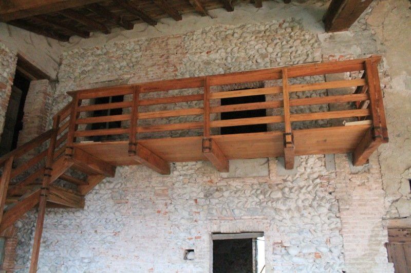 Ballatoio in legno