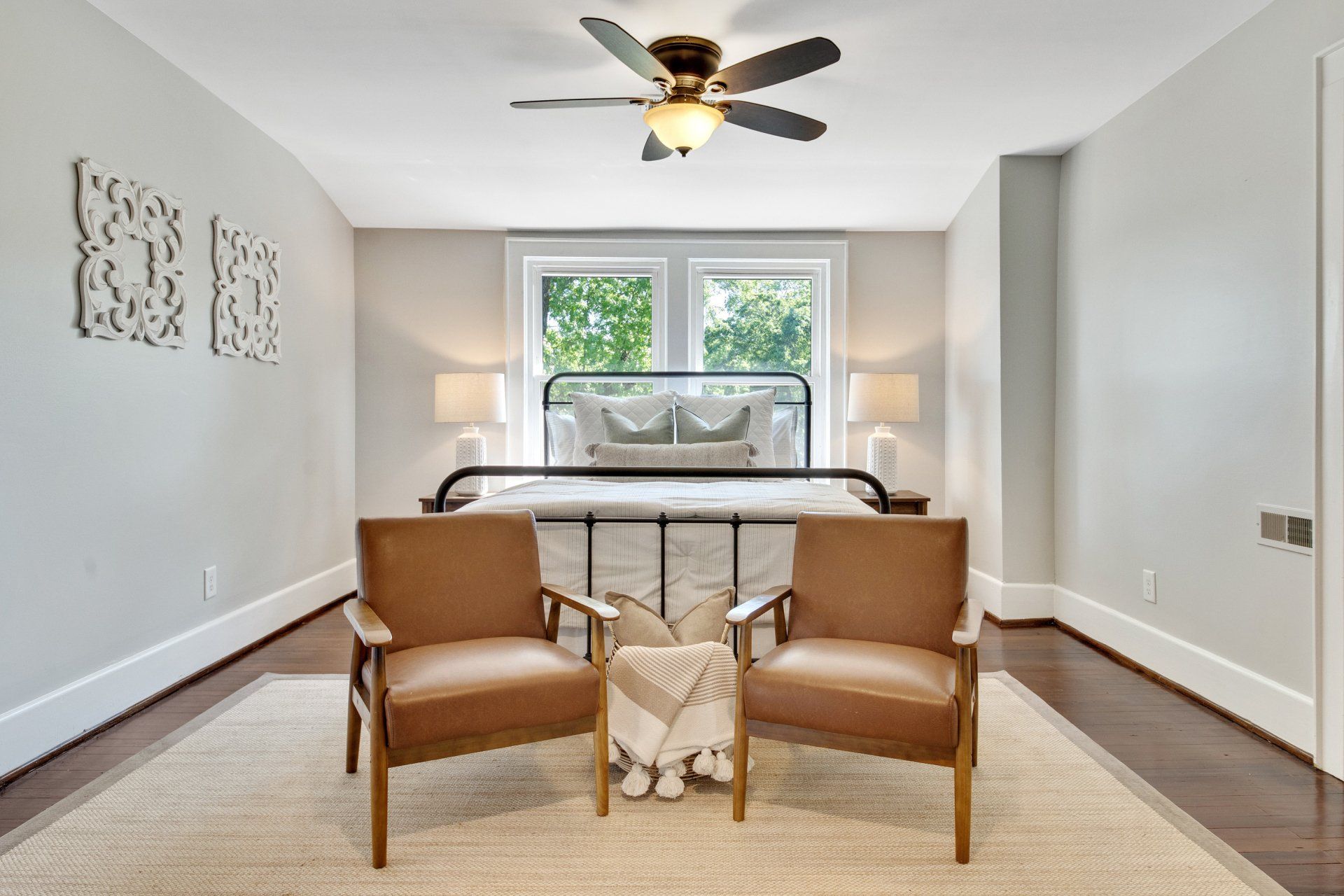 Master bedroom of a Chattanooga, TN home. Chattanooga Real Estate Photography